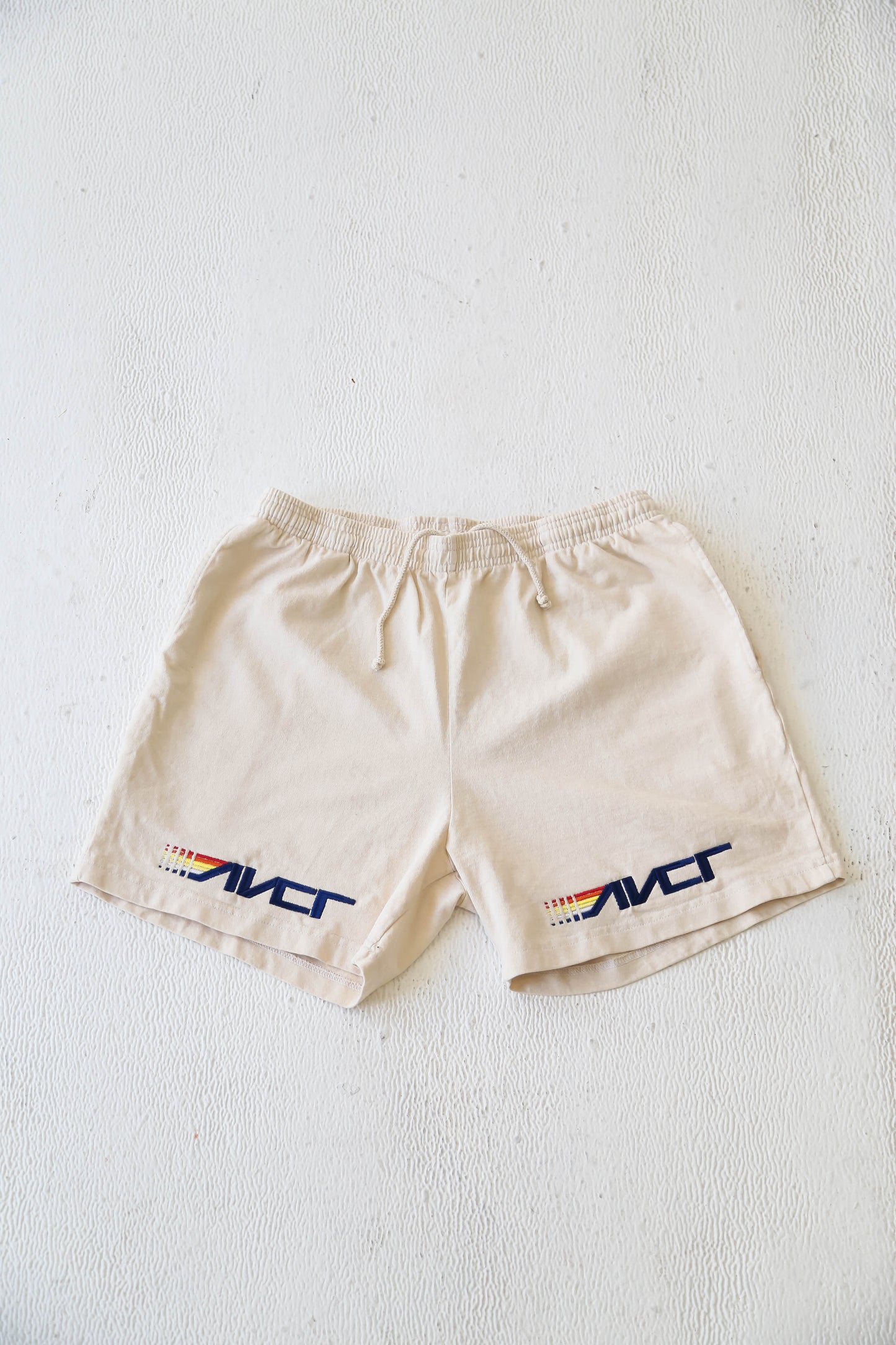 Motion Wear: Sporty Cream